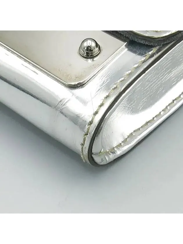 177097 clutch bag