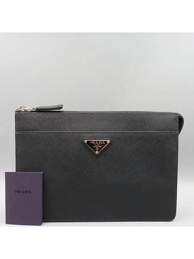 2VF032 Clutch Bag