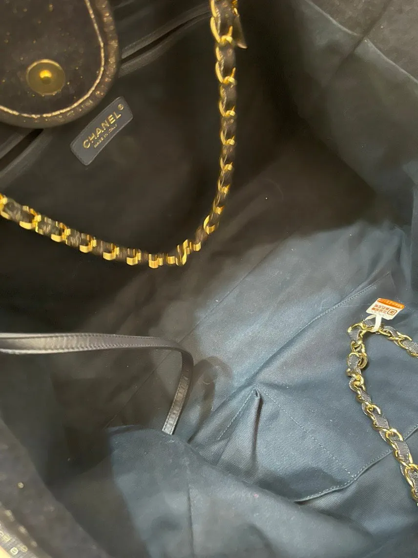 Chanel Limited Edition 2019 Denim Tote Bag in Navy Blue