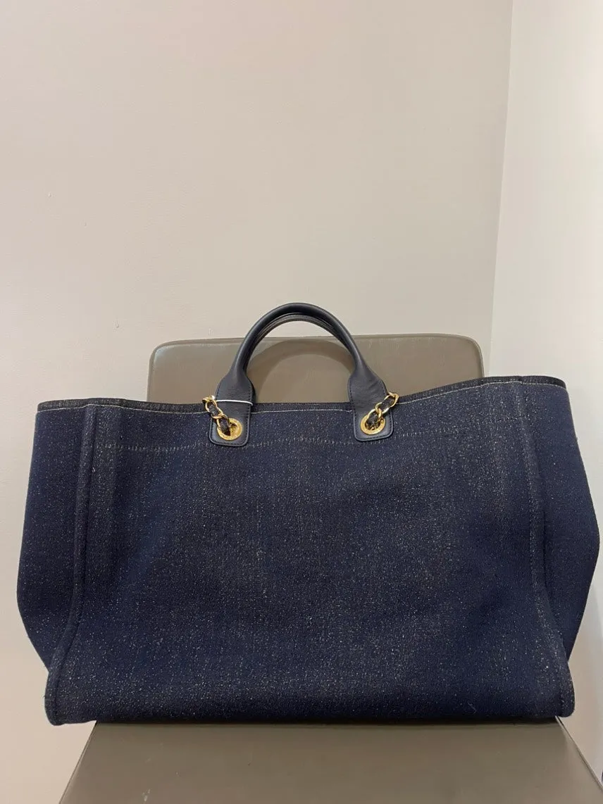 Chanel Limited Edition 2019 Denim Tote Bag in Navy Blue