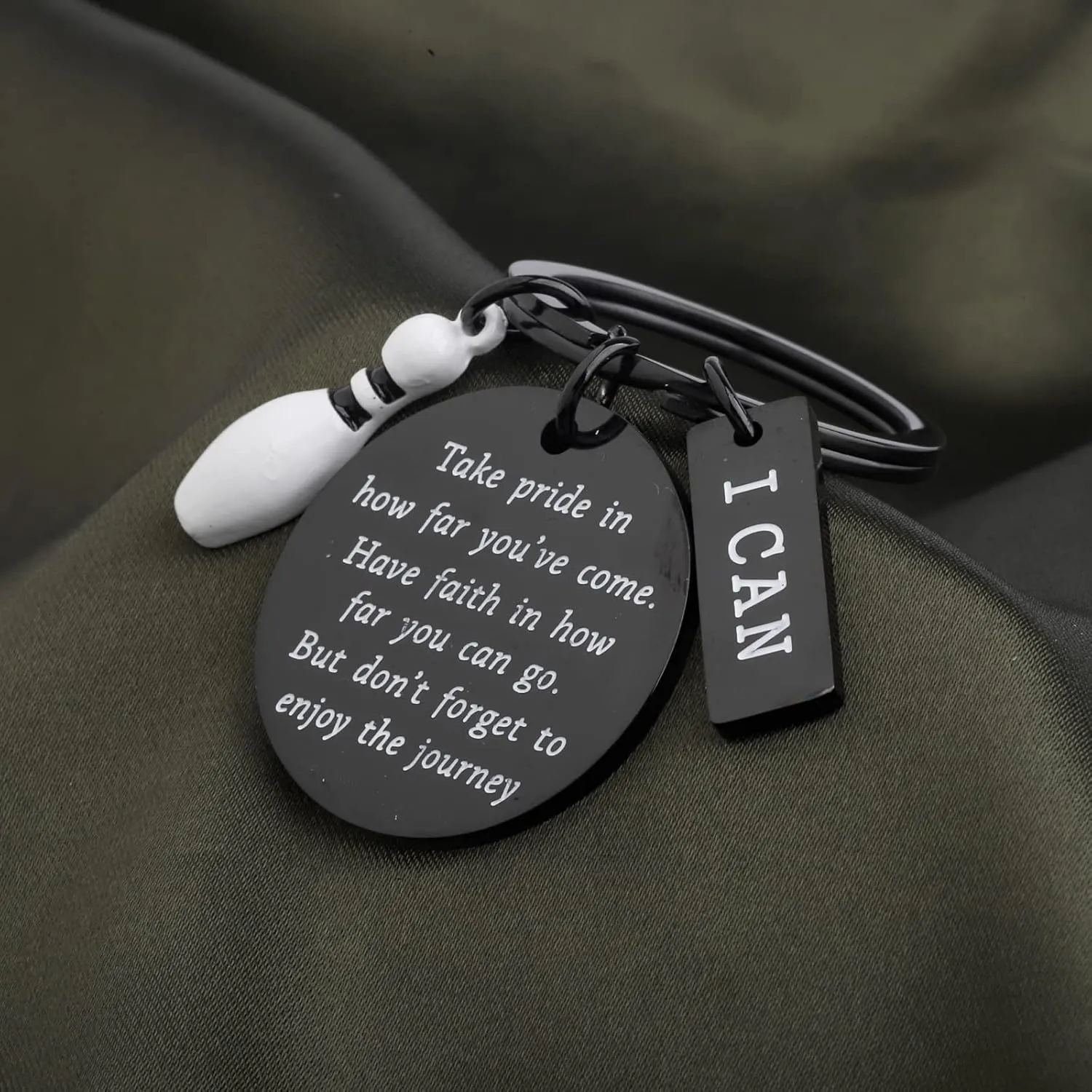 FUSTMW Bowling Ball Keychain - Bowling Team Gifts for Lovers