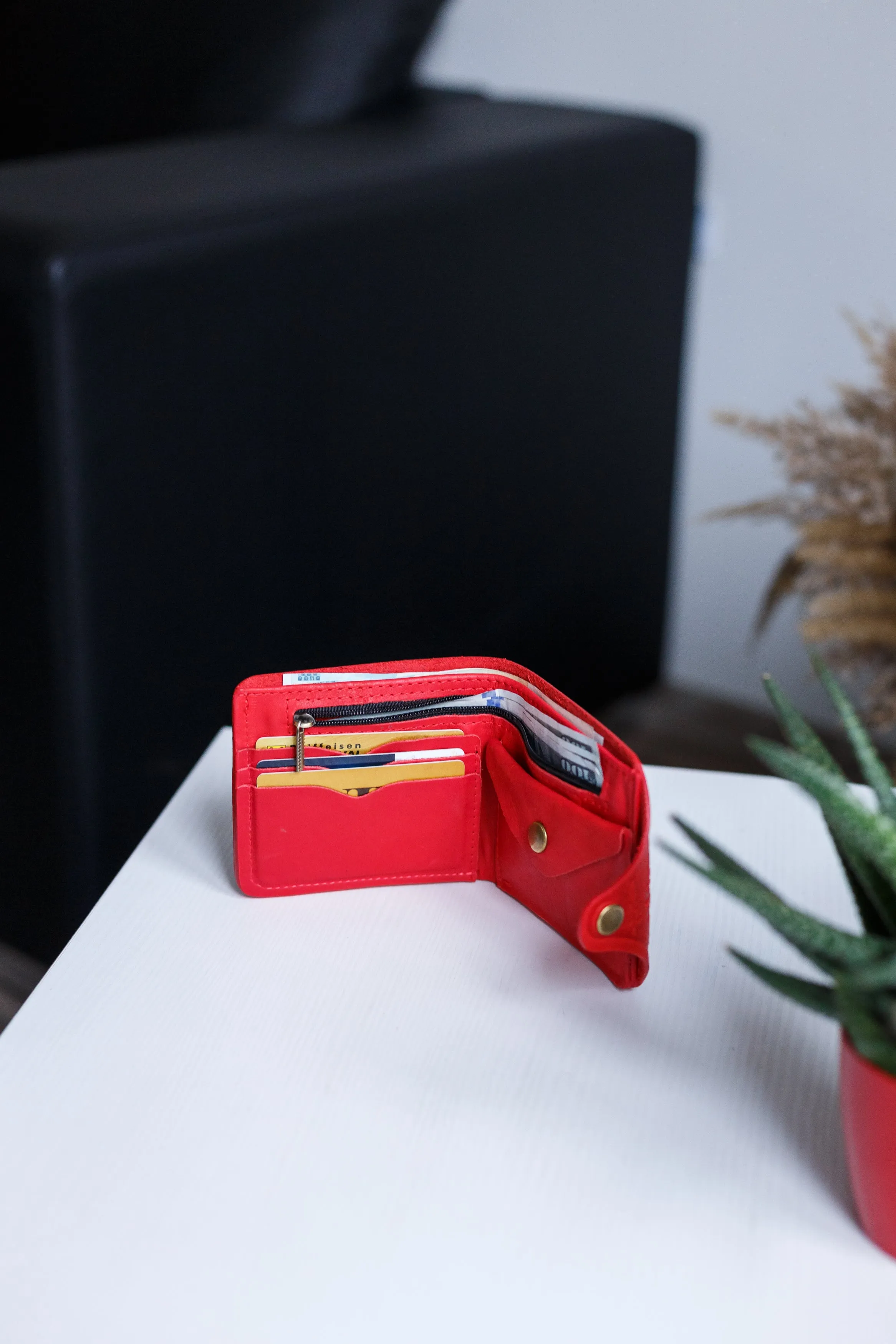 Leather wallet for women personalized,  women leather wallet, Gift,color is red
