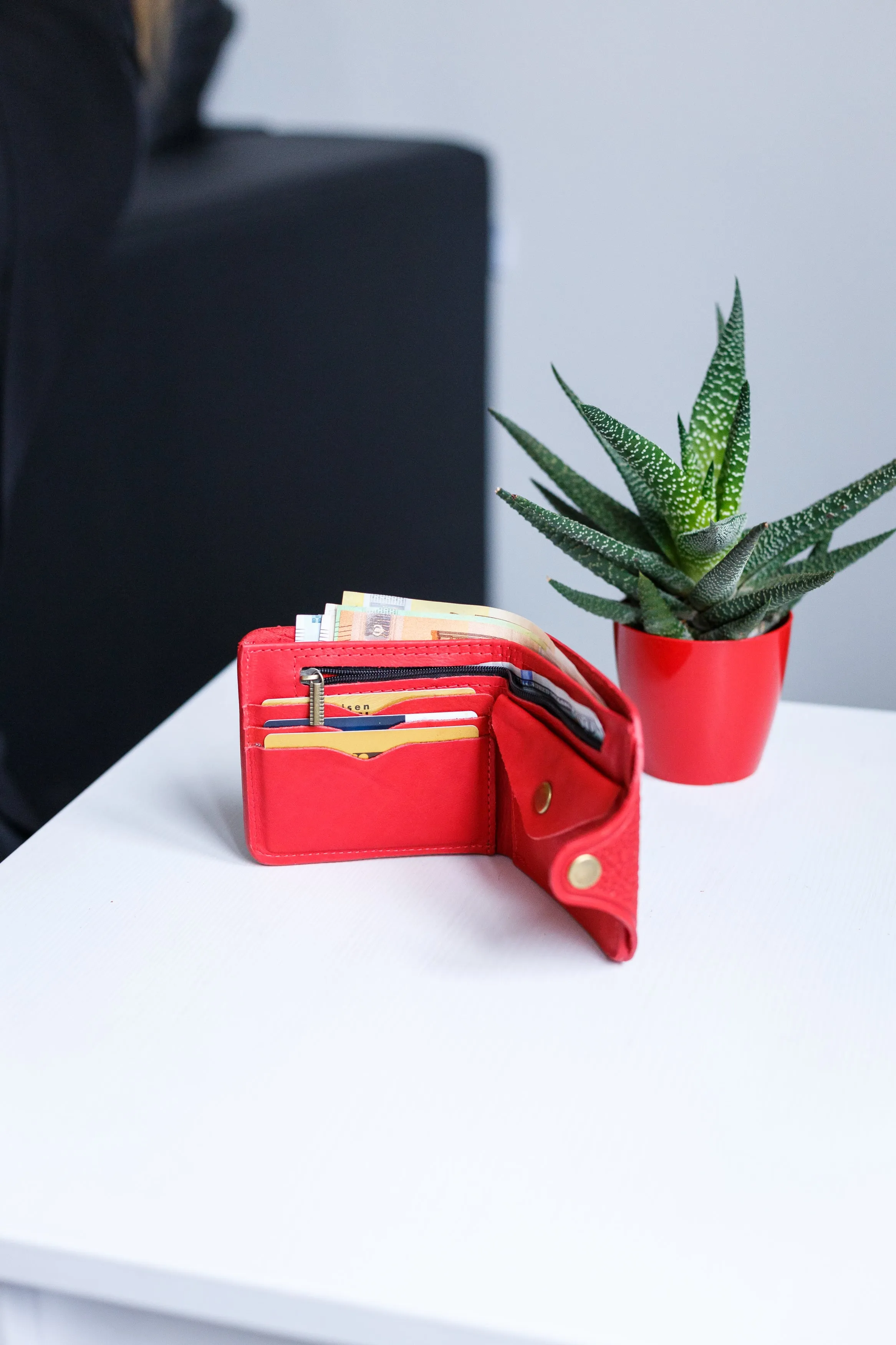 Leather wallet for women personalized,  women leather wallet, Gift,color is red