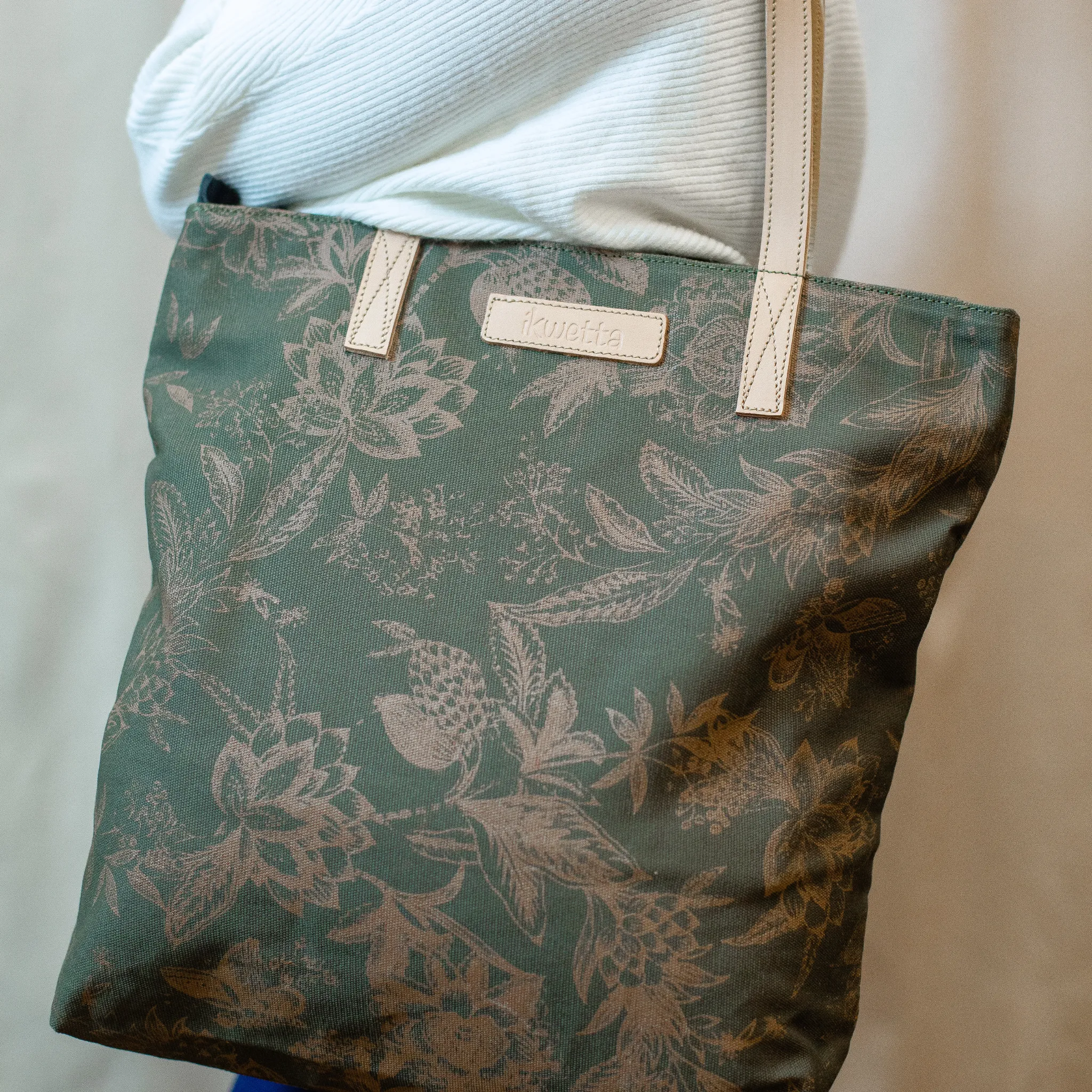 Market Tote Bag
