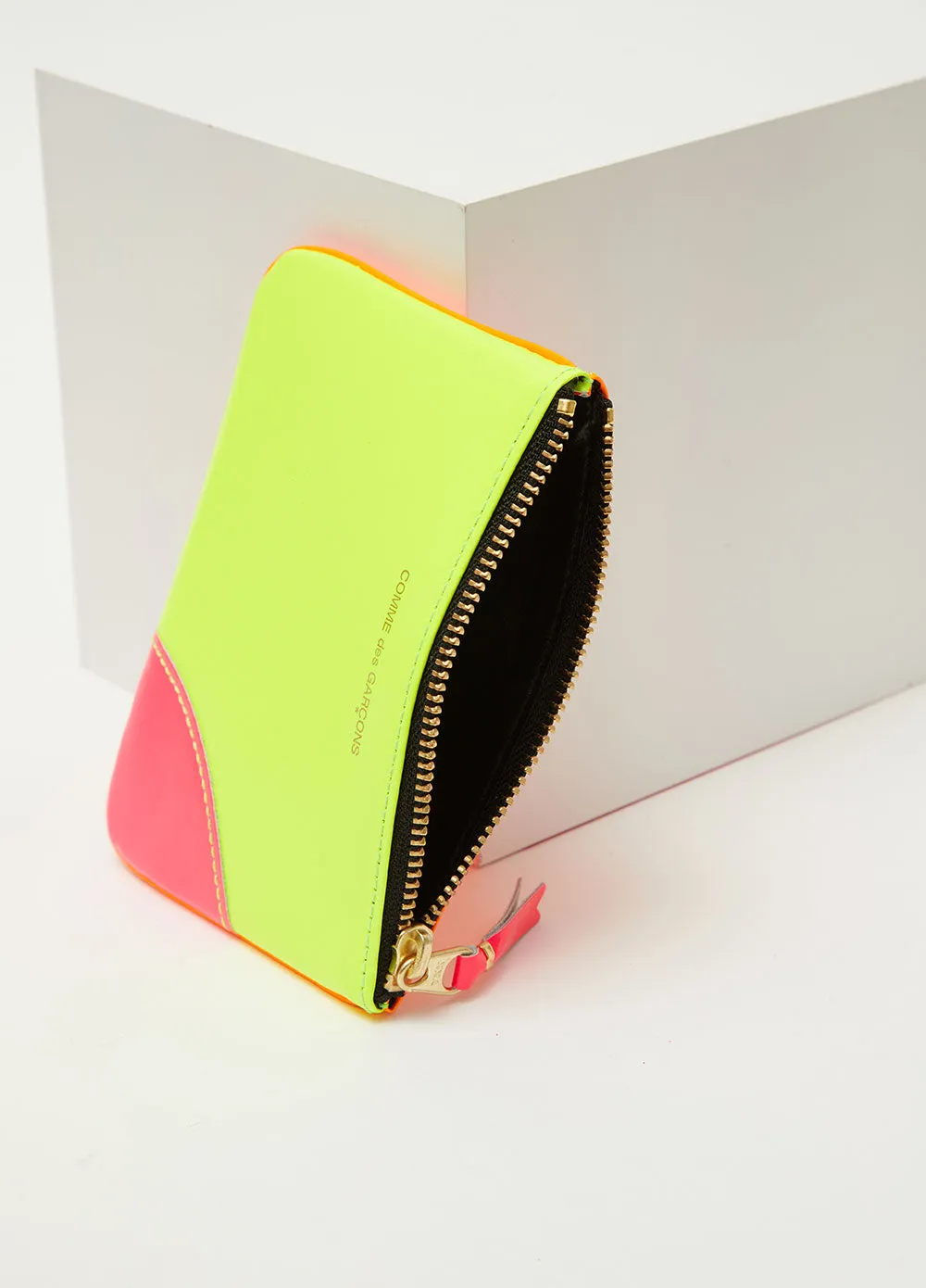 SA8100SF Classic Leather Wallet