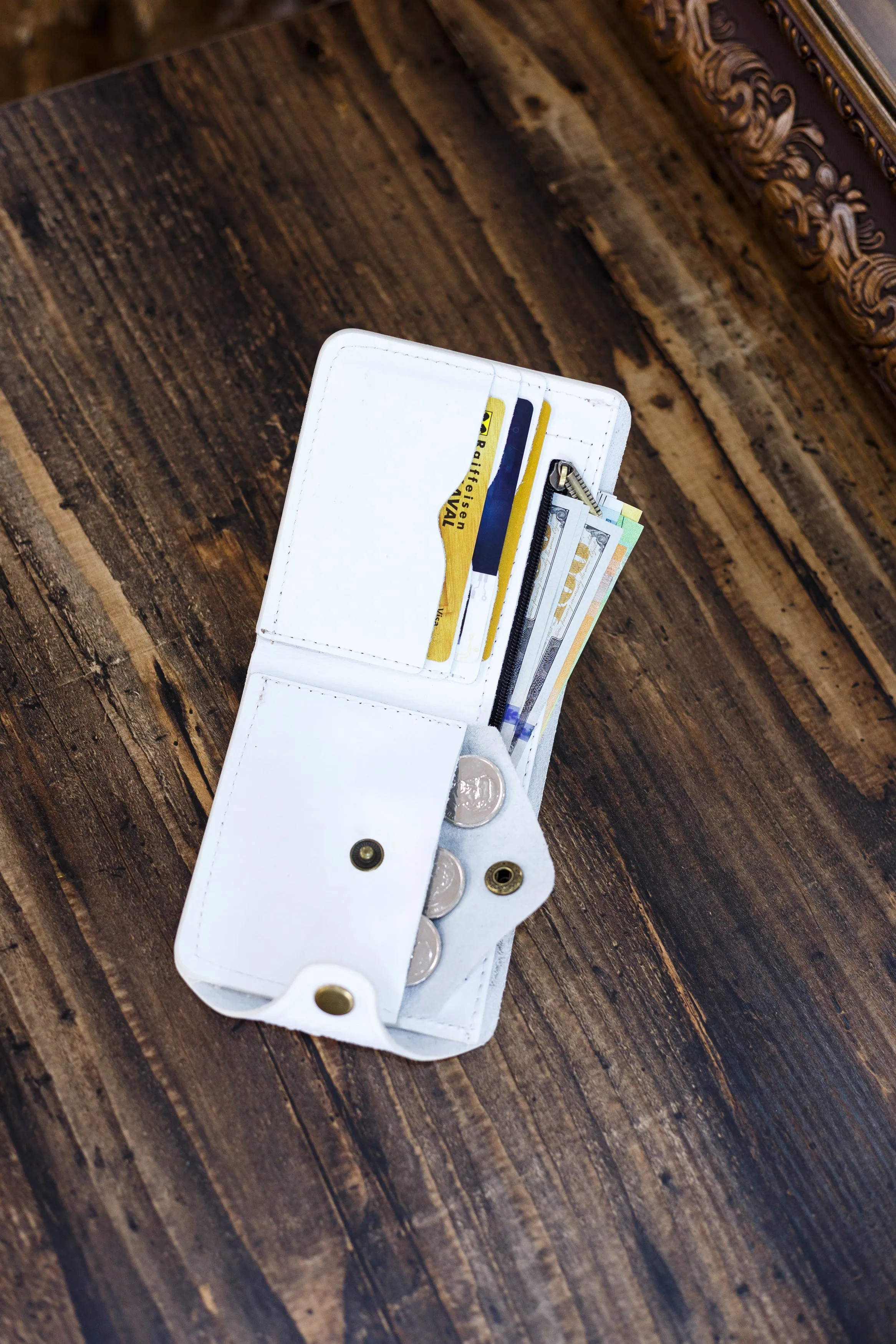 Women leather wallet personalized, Leather wallet for women personalized, White women leather wallet, Gift